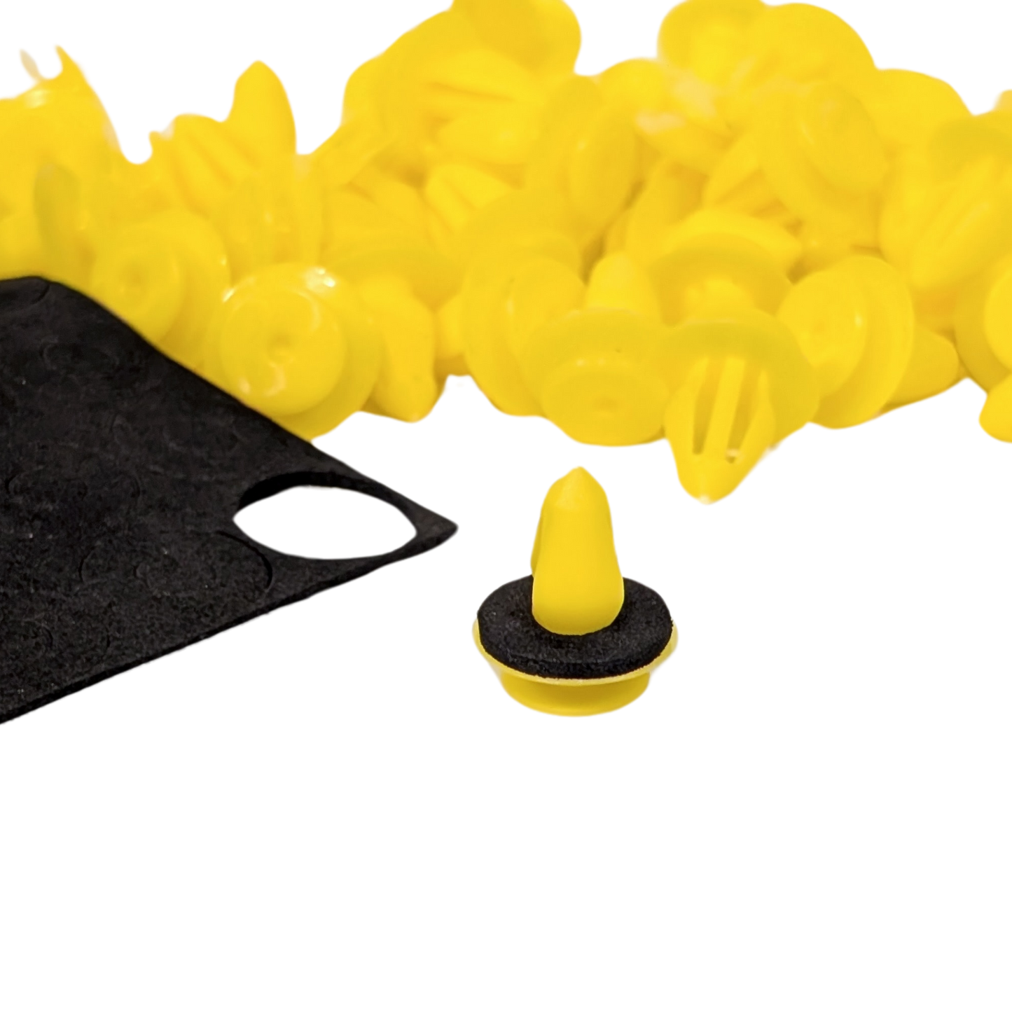 VW Amarok Floor Trim Clip - 25 Pack